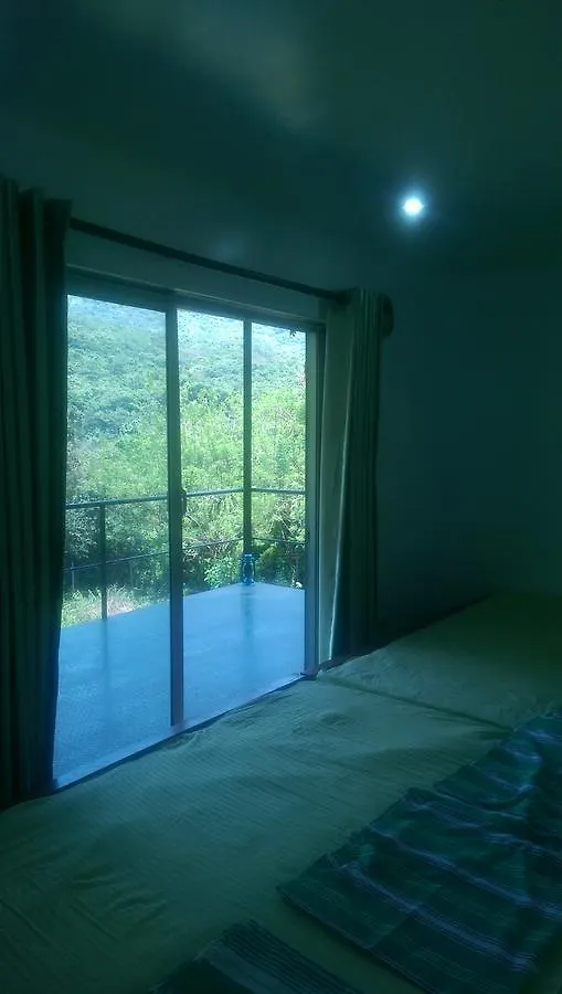 Naturee Riverstone River Cottage 康提